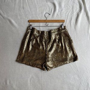 SEQUENCE SHORTS